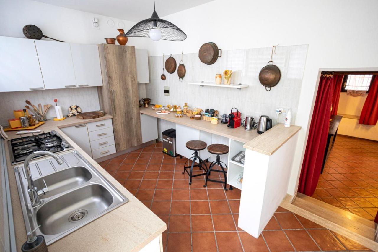 Ferienwohnung Il Giardino Segreto Carbognano Exterior foto